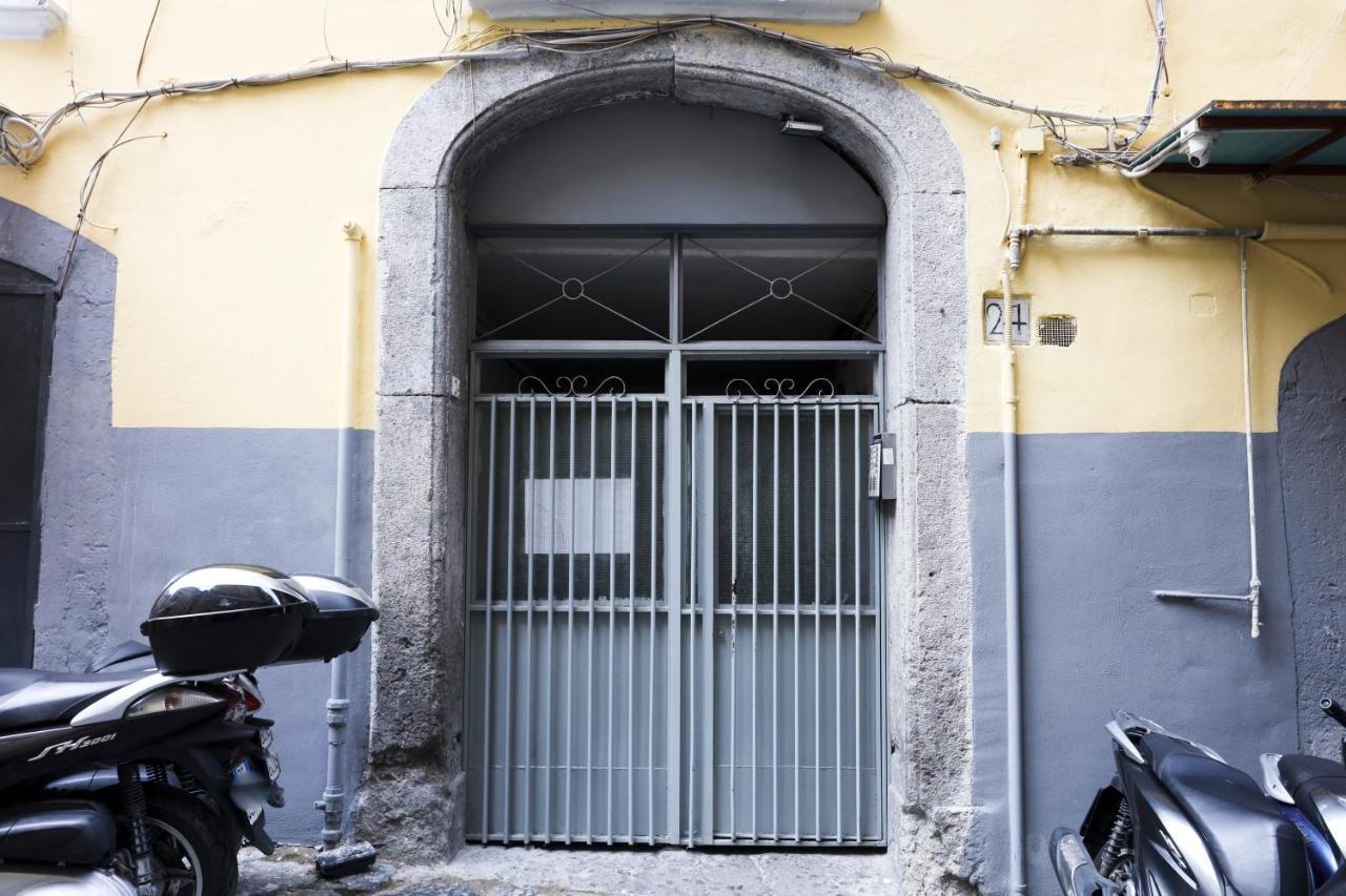 Porta Medina Apartment Neapel Exteriör bild